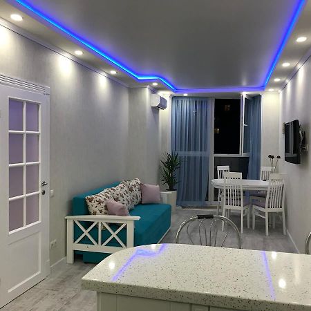 Luxe Apartment On Drahomanova Kijów Zewnętrze zdjęcie