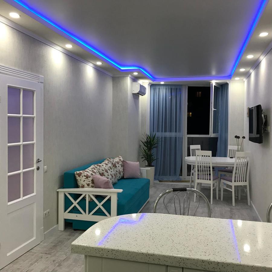 Luxe Apartment On Drahomanova Kijów Zewnętrze zdjęcie