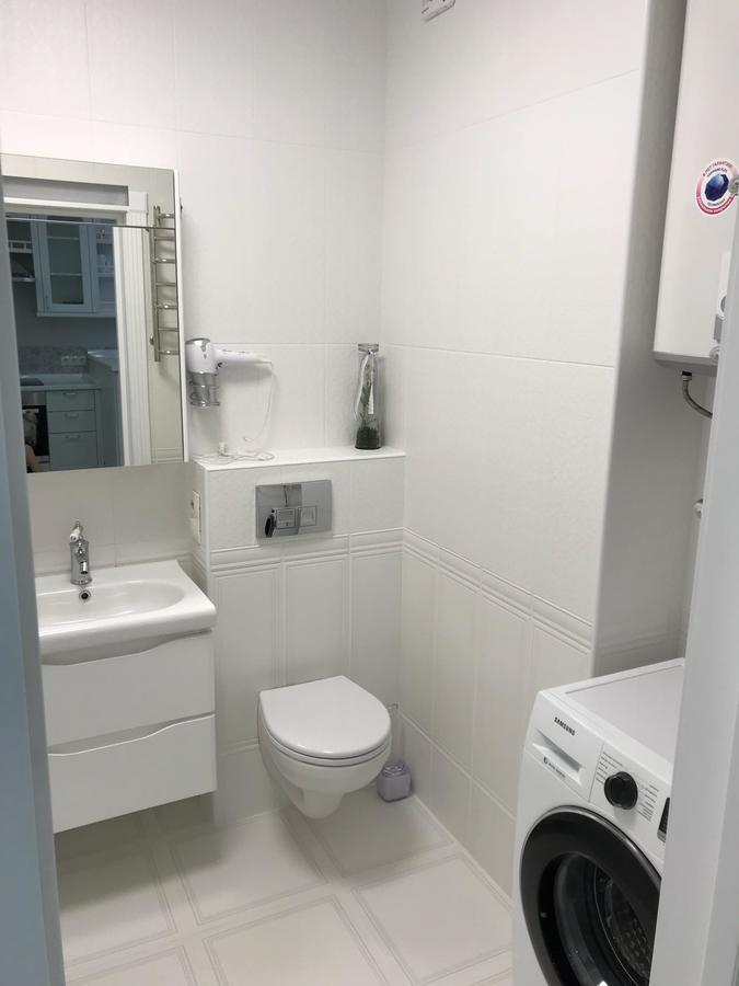 Luxe Apartment On Drahomanova Kijów Zewnętrze zdjęcie