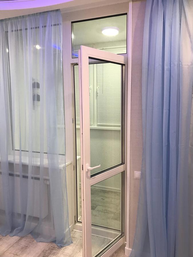 Luxe Apartment On Drahomanova Kijów Zewnętrze zdjęcie